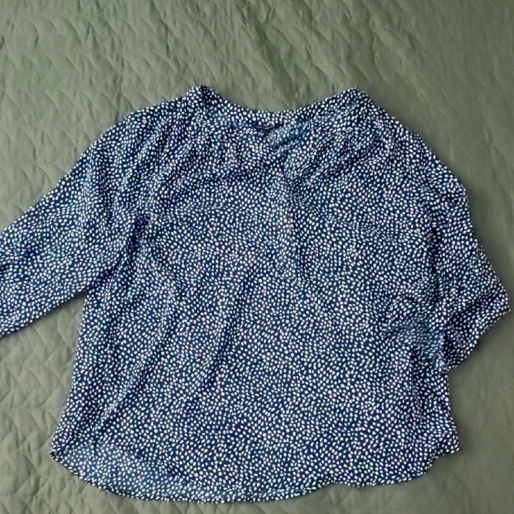 3/4 Sleeve Dark Green V-Neck Blouse, 41 Hawthorn